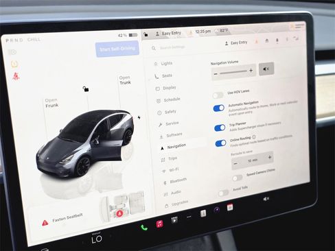 Used 2023 Tesla Model Y Long Range image 28