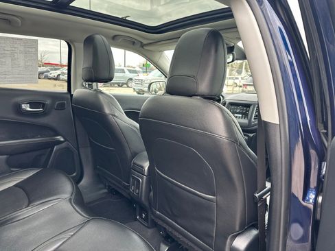 Used 2021 Jeep Compass Latitude w/ Sun and Sound Group AWD/4WD image 26