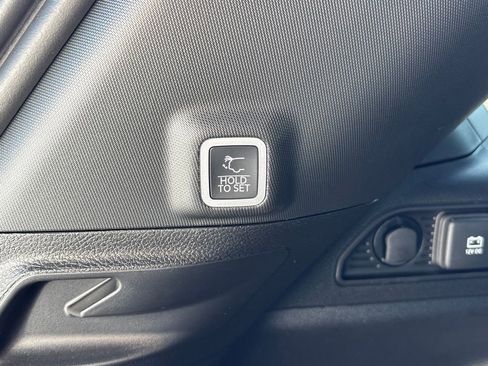 New 2025 Jeep Grand Cherokee Laredo X w/ Luxury Tech Group I image 53