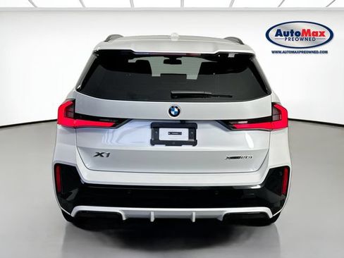 Used 2025 BMW X1 xDrive28i AWD/4WD image 8