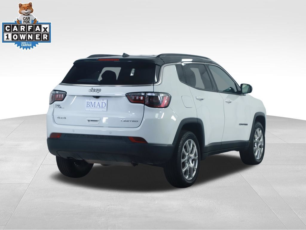 Used 2025 Jeep Compass Limited AWD/4WD image 12