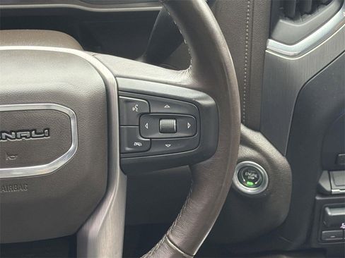 Used 2021 GMC Sierra 1500 Denali w/ Driver Alert Package II image 10
