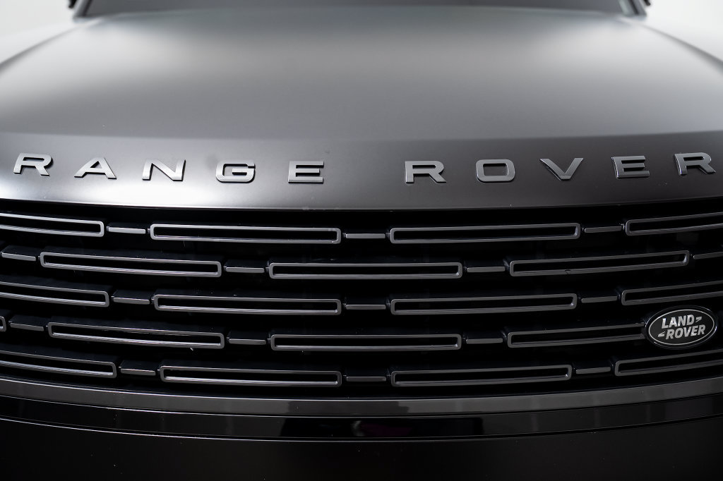 Used 2025 Land Rover Range Rover Autobiography AWD/4WD image 20