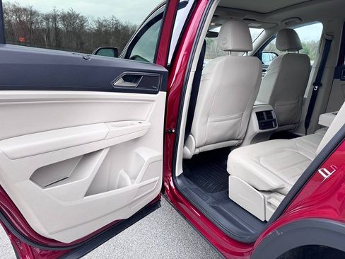 Used 2019 Volkswagen Atlas SEL Premium AWD/4WD image 5