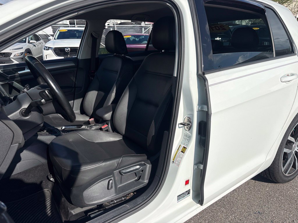 Used 2016 Volkswagen Golf SE FWD image 9