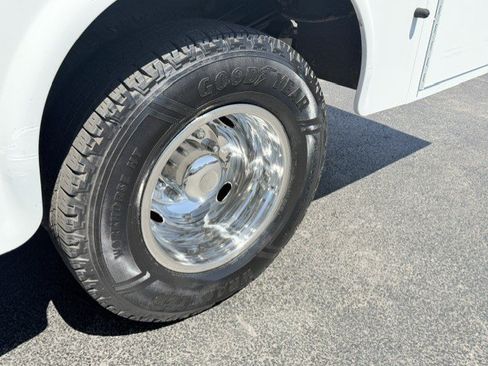 Used 2014 Ford F350 XL RWD image 9