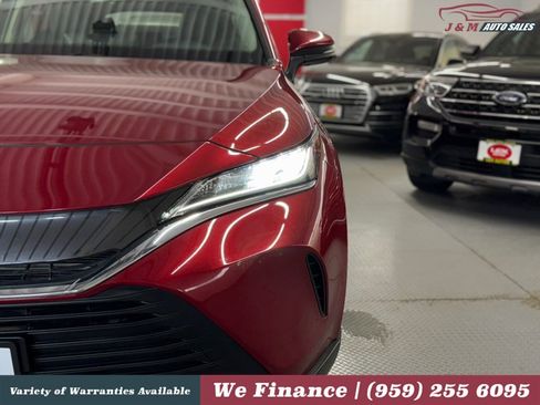 Used 2021 Toyota Venza LE w/ Carpet Mat Package (TMS) AWD/4WD image 14