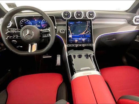 Used 2026 Mercedes-Benz GLC 300 4MATIC image 13