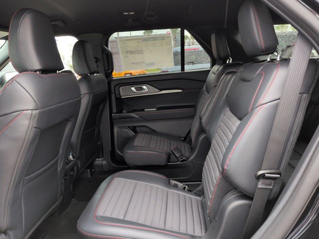 New 2027 Ford Explorer ST-Line w/ Premium Package RWD image 16