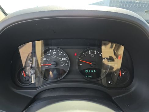 Used 2012 Jeep Compass Sport image 22