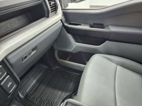 Used 2024 Ford F350 XL w/ FX4 Off-Road Package image 12