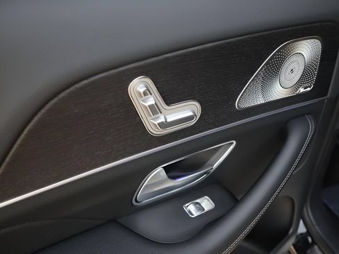 Certified 2026 Mercedes-Benz GLE 350 4MATIC image 23