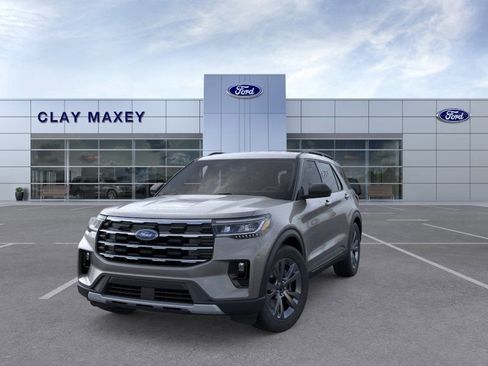 New 2026 Ford Explorer Active w/ Active Comfort Package AWD/4WD image 2