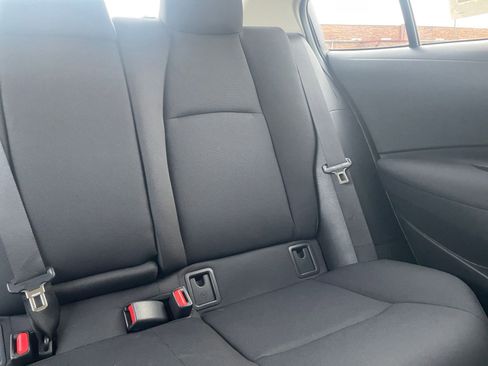 Used 2025 Toyota Corolla LE image 37