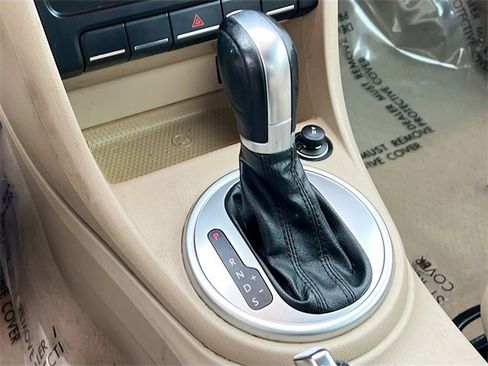 Used 2015 Volkswagen Beetle 1.8T image 15