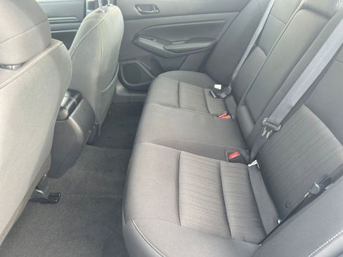 Used 2024 Nissan Altima 2.5 SV image 27