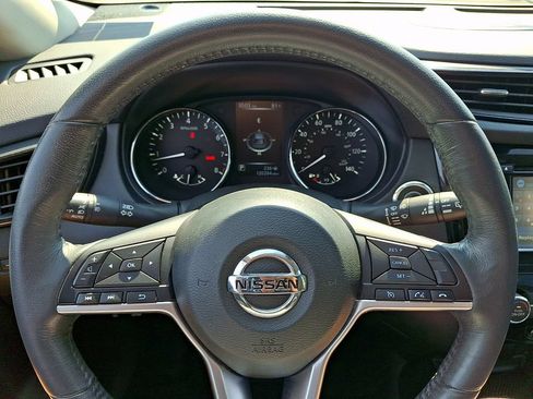 Used 2017 Nissan Rogue SL w/ SL Premium Package AWD/4WD image 21