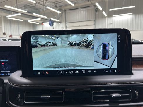 Certified 2025 Lincoln Aviator Black Label w/ Black Label Special Edition image 20