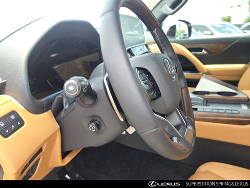New 2026 Lexus LX 600 4WD w/ Luxury Package image 15