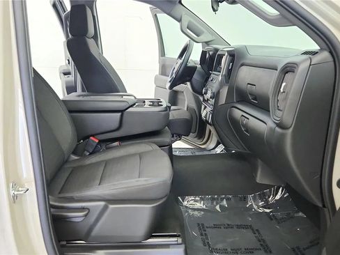 Used 2026 Chevrolet Silverado 1500 Custom Trail Boss AWD/4WD image 36