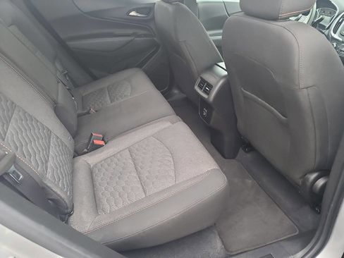 Used 2021 Chevrolet Equinox LT image 28