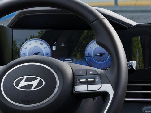 New 2026 Hyundai Elantra Limited FWD image 14
