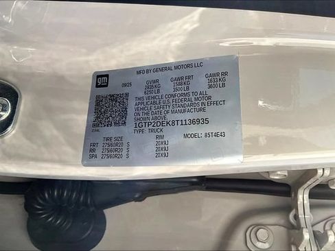 Used 2026 GMC Canyon AT4 w/ Nightfall Essentials Package AWD/4WD image 19