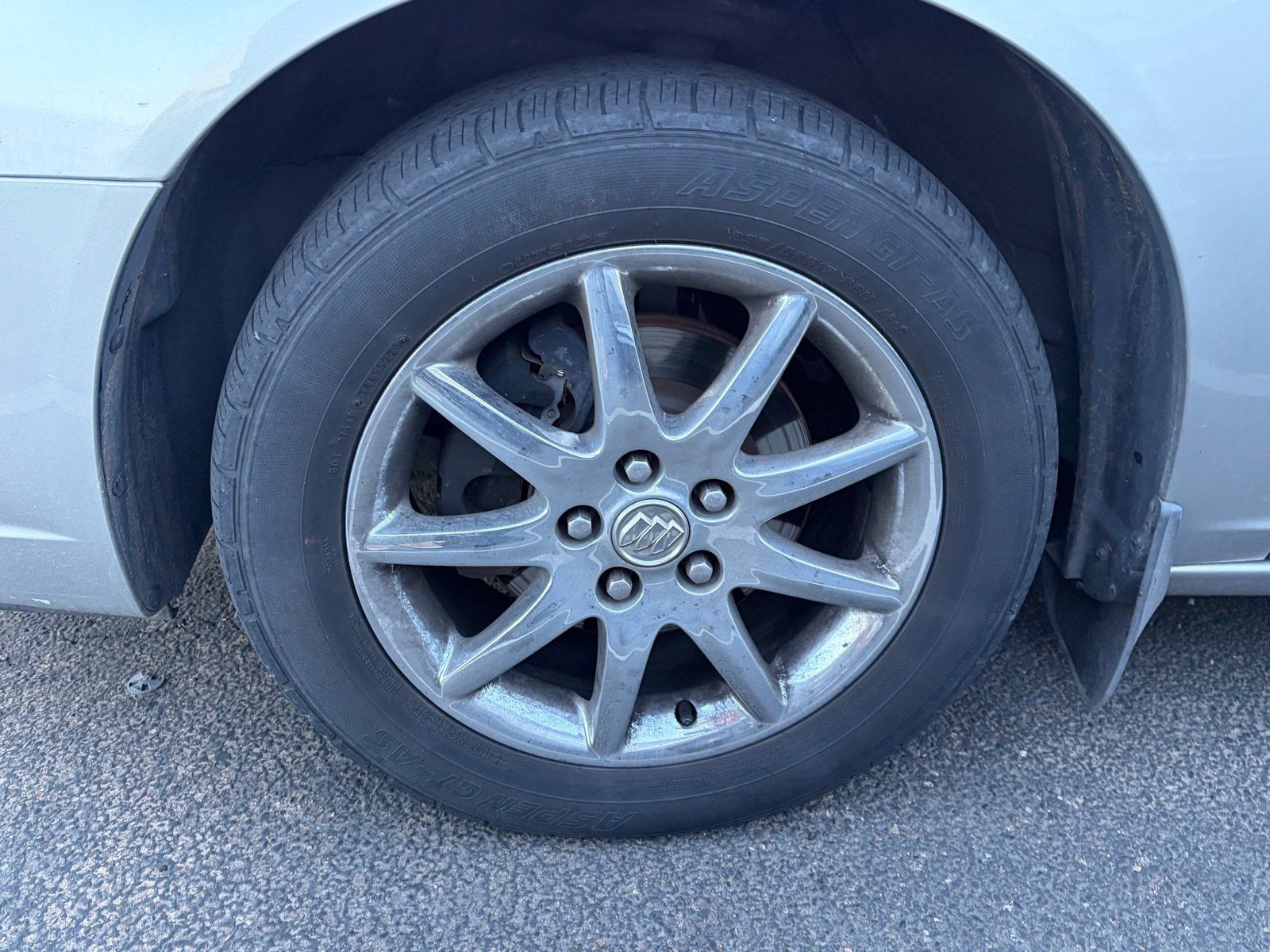 Used 2007 Buick Lucerne CXL FWD image 6