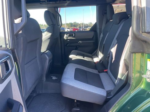 Used 2023 Ford Bronco Big Bend image 12