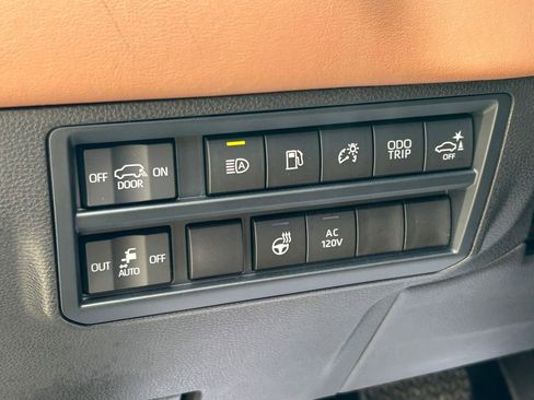 Used 2025 Toyota Sequoia 1794 Edition image 34