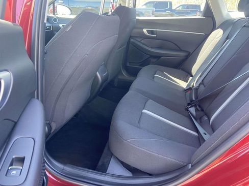 Used 2025 Hyundai Sonata SEL image 9