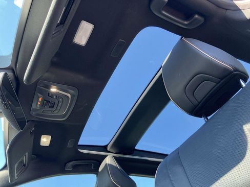 Used 2023 Toyota Crown image 20