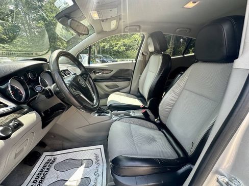 Used 2014 Buick Encore FWD image 10