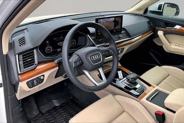 Used 2021 Audi Q5 Prestige AWD/4WD image 13