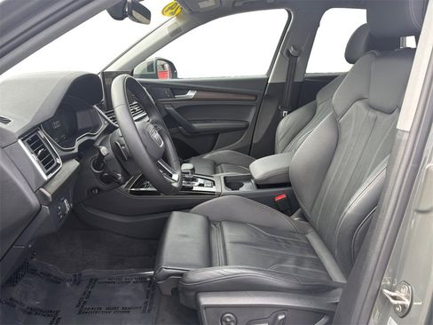 Used 2024 Audi Q5 2.0T Premium Plus image 9