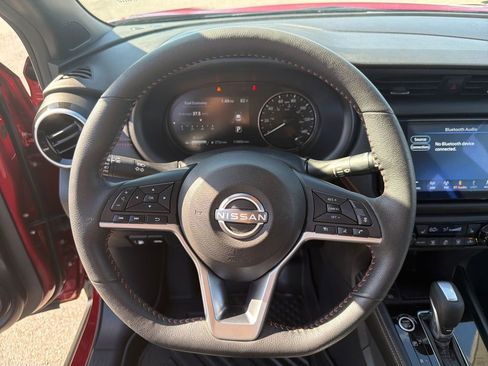 Used 2024 Nissan Kicks SR w/ SR Premium Package image 26