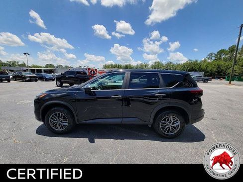 Used 2024 Nissan Rogue S FWD image 2