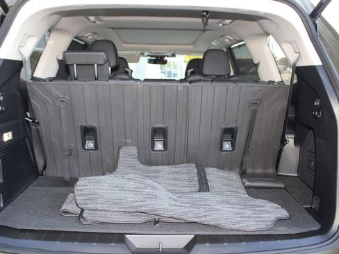 Used 2025 Subaru Ascent Limited AWD/4WD image 39