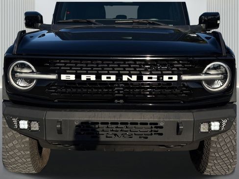 Used 2021 Ford Bronco Wildtrak image 12