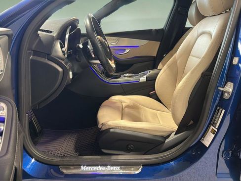 Used 2020 Mercedes-Benz C 300 4MATIC Sedan image 10