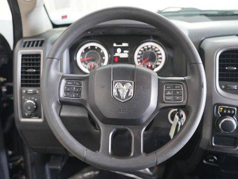 Used 2018 RAM 1500 Express w/ Black Ram 1500 Express Group RWD image 12