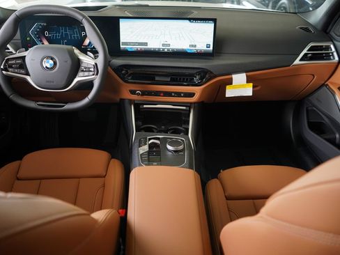 Used 2026 BMW 330i Sedan w/ Premium Package RWD image 14
