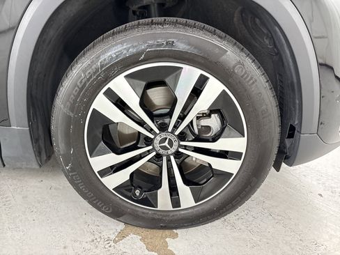 Certified 2025 Mercedes-Benz GLA 250 4MATIC image 12