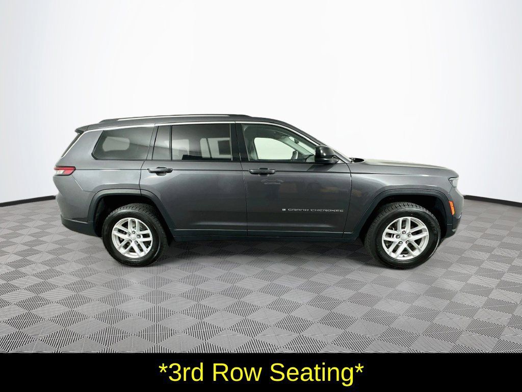 Used 2023 Jeep Grand Cherokee L Laredo w/ Luxury Tech Group I AWD/4WD image 11
