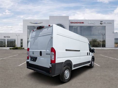 Used 2024 RAM ProMaster 2500 w/ Power Group FWD image 3