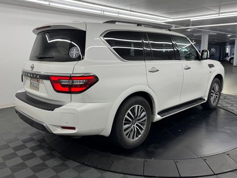 Used 2021 Nissan Armada SV w/ SV Appearance Package RWD image 5