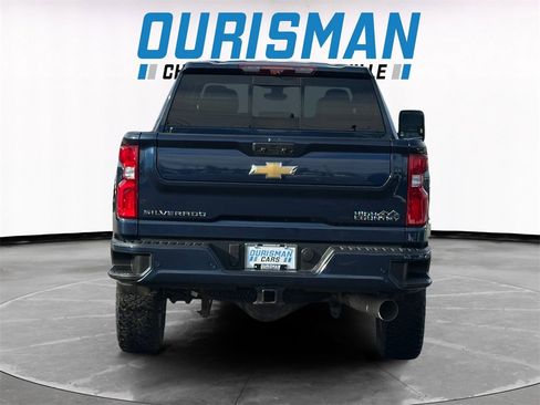 Used 2022 Chevrolet Silverado 2500 High Country w/ Z71 Off-Road Package image 5