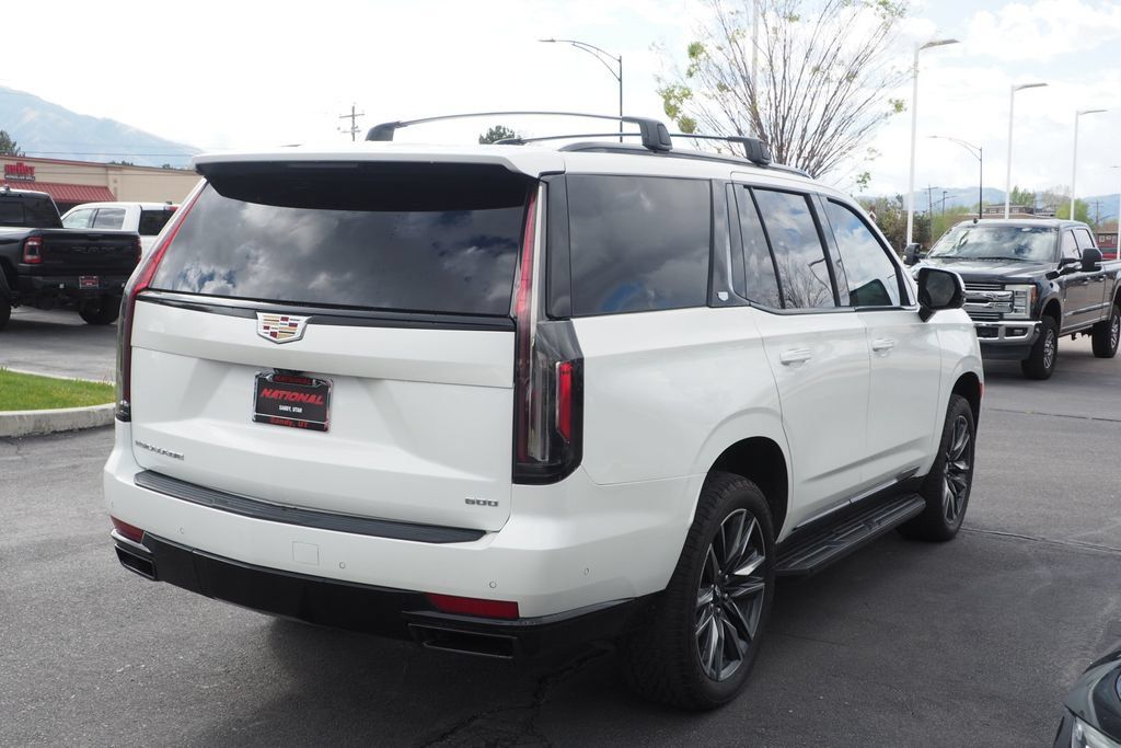 Used 2023 Cadillac Escalade Sport Platinum AWD/4WD image 5
