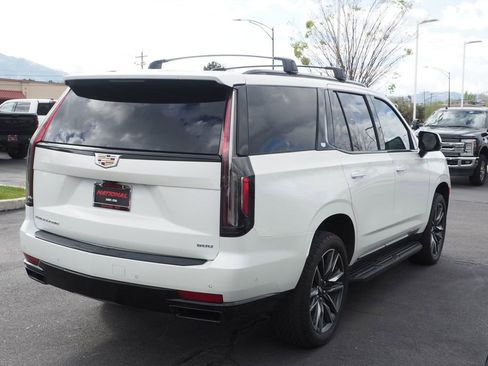 Used 2023 Cadillac Escalade Sport Platinum AWD/4WD image 5