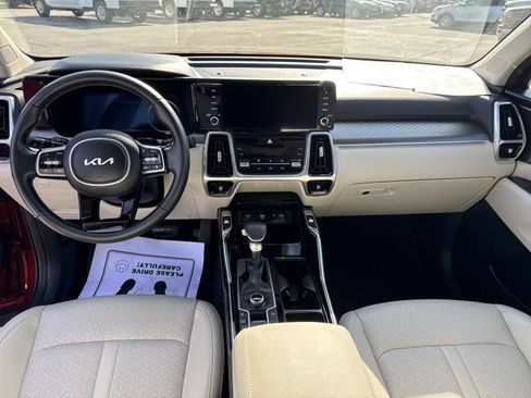 Used 2023 Kia Sorento SX image 16